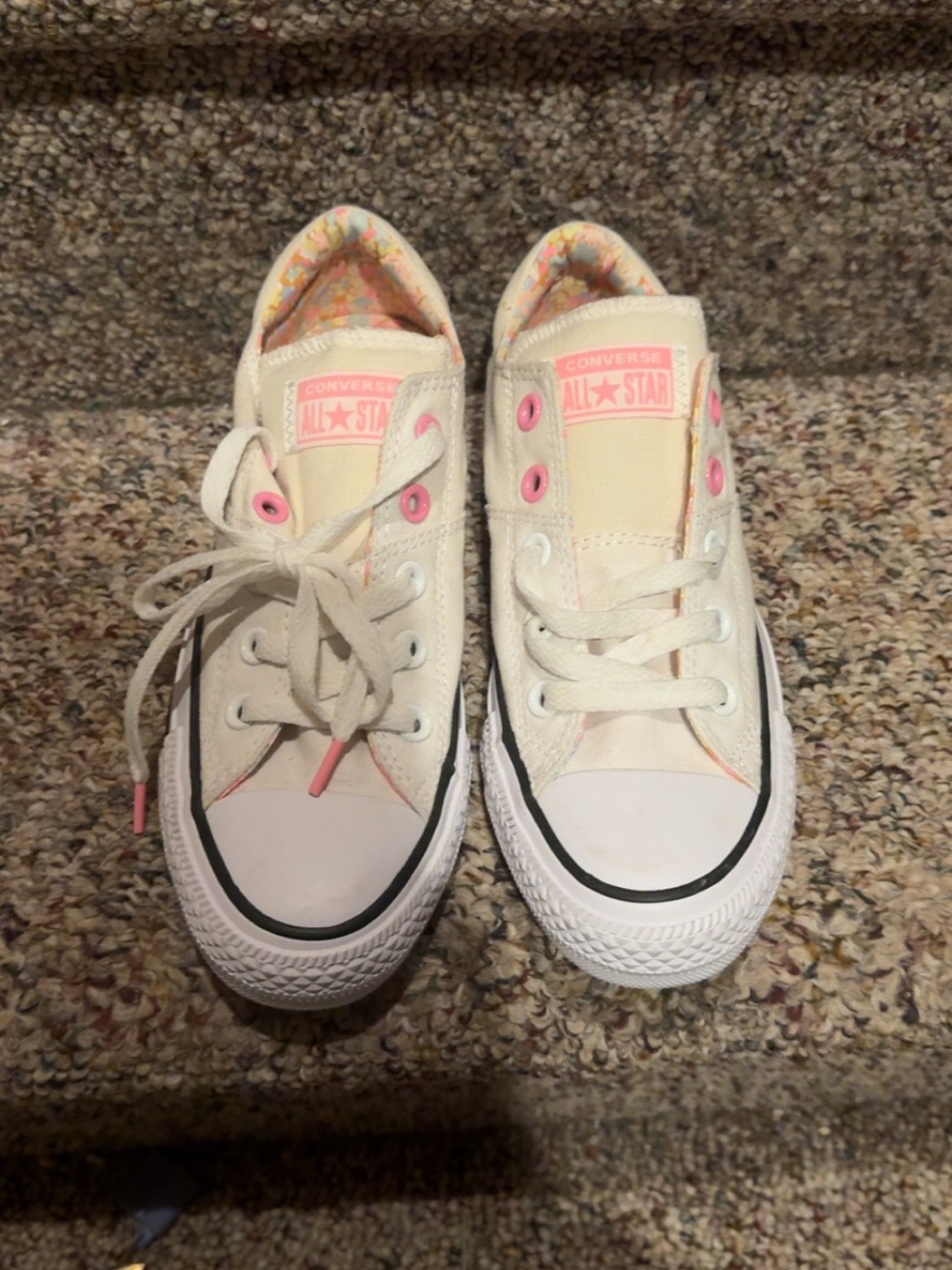 Converse Low Top Sneakers in Cream with Pink Accents